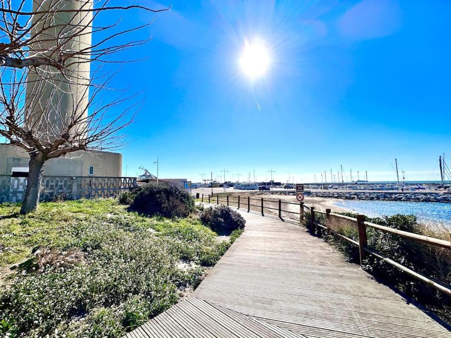 Le Coin de Mer 2, Bord de mer, Plage 30m, Cosy, CLIM, Wifi, 4 personnes - Bed and Breakfast Fos-sur-Mer