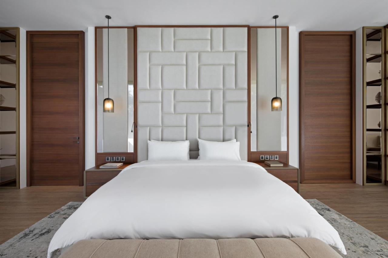 Suite with Garden View
