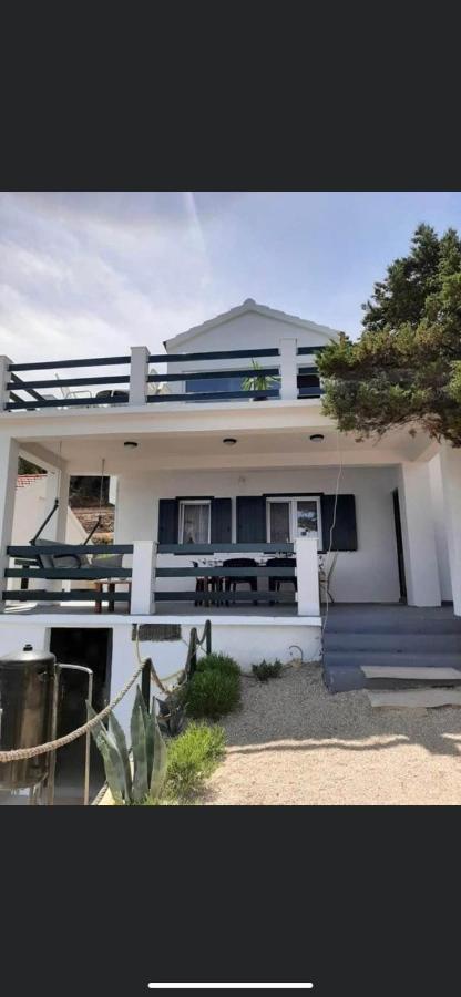 BEACH HOUSE ZECJA - B&B Poljica