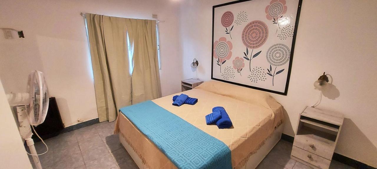 Lajas Negras Aparts - Departamento céntrico - B&B Catriel