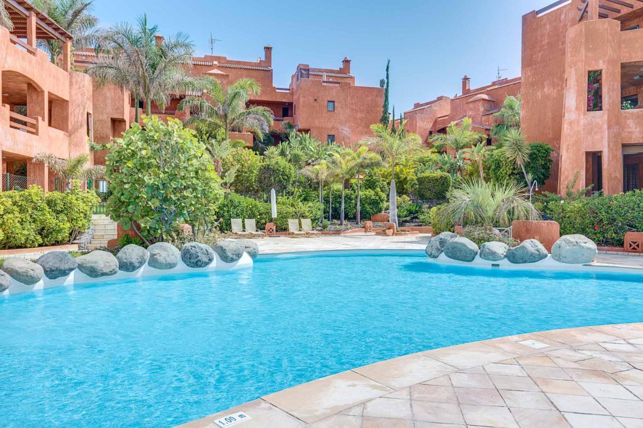 Bahia - Pelinor 2,2 PENTHOUSE NATURE RESERVE & SEA VIEW WITH OPEN-AIR JACUZZI - Chambres d'hôtes Palm-Mar