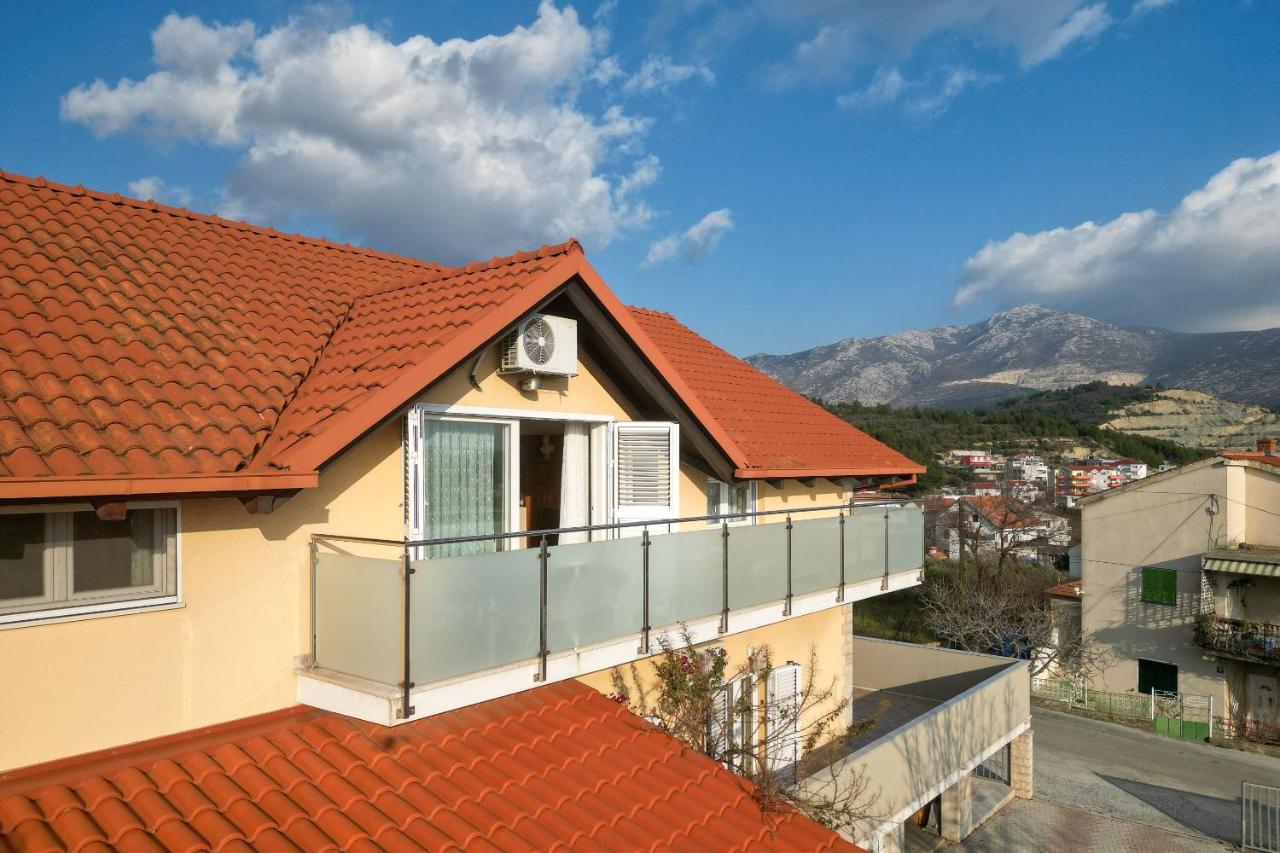 B&B Solin - Luxury Apartment Anna with pool - Bed and Breakfast Solin