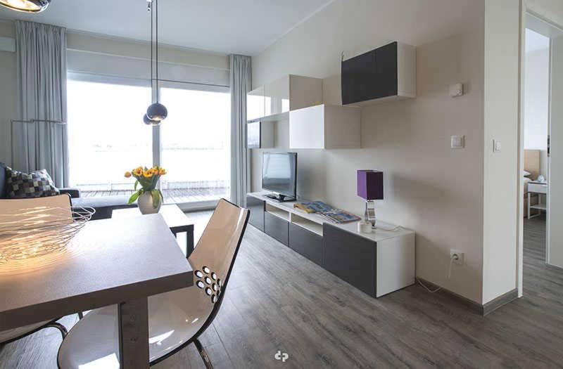 One-Bedroom Apartment with Balcony