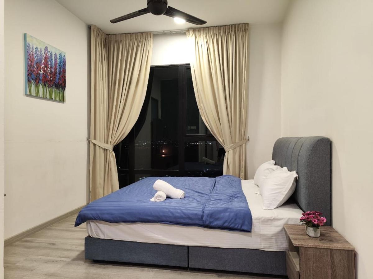 B&B Johor Bahru - Mosaic High Floor and Nice View 2 Bedroom 4-5 pax - Bed and Breakfast Johor Bahru