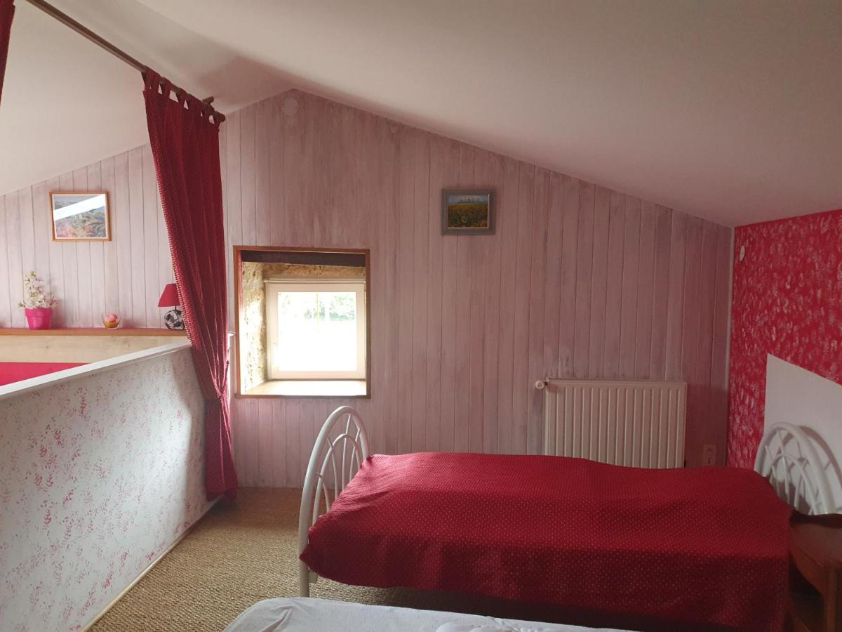 Quadruple Room with Private Bathroom