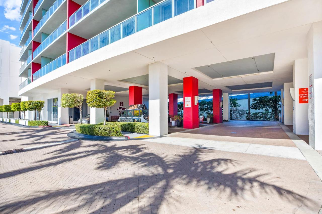 Beachwalk Resort - OCEAN VIEW WRAP AROUND BALCONY 3BD - 3BR CONDO - B&B