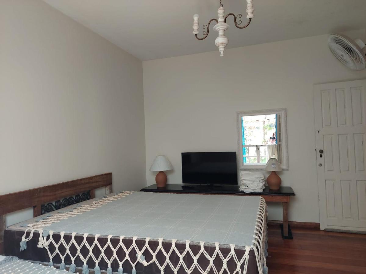 Studio met Queensize Bed - Geschikt voor Mensen met een Lichamelijke Beperking