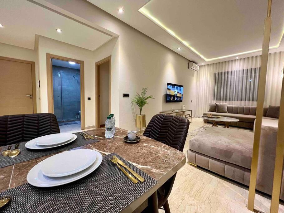 Lovely Anfa City - By AppartAli - Bed and Breakfast Casablanca