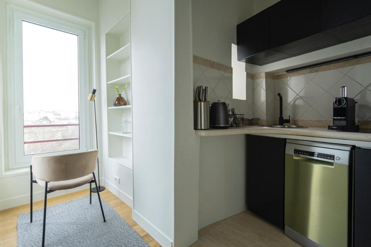 Appartamento 6 su 2 Livelli con 2 Camere da Letto 