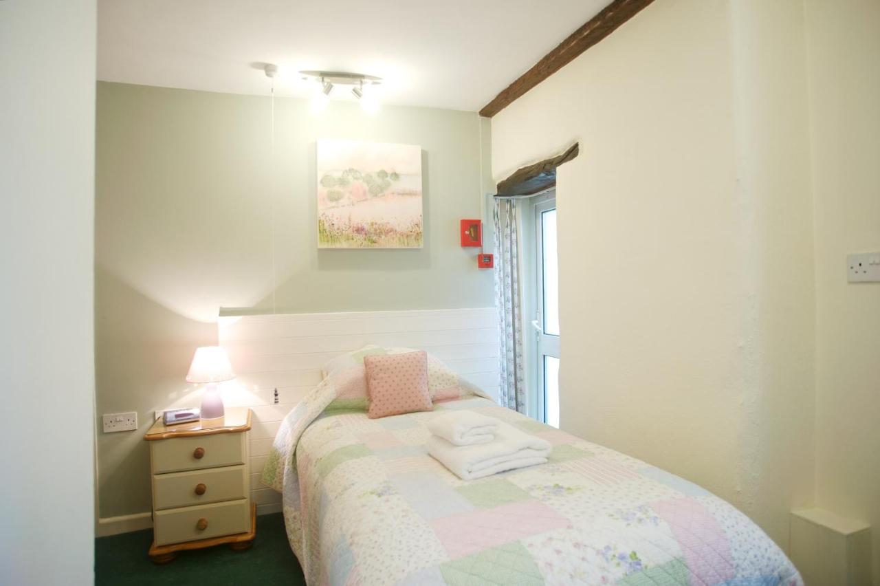 Superior Single Room - Whitsand