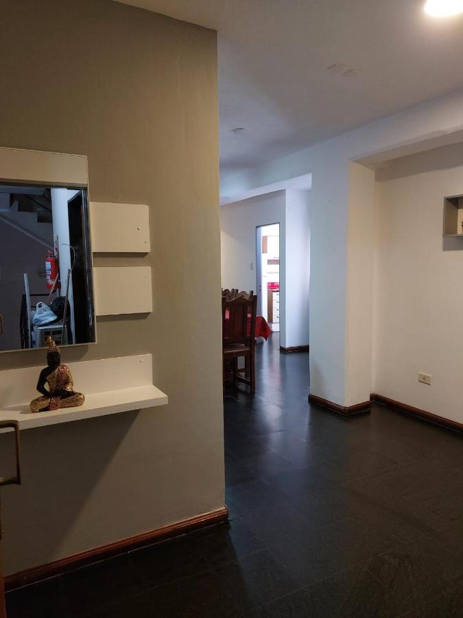 Departamentos PLAZA, a 12 metros de la catedral y plaza principal - Bed and Breakfast