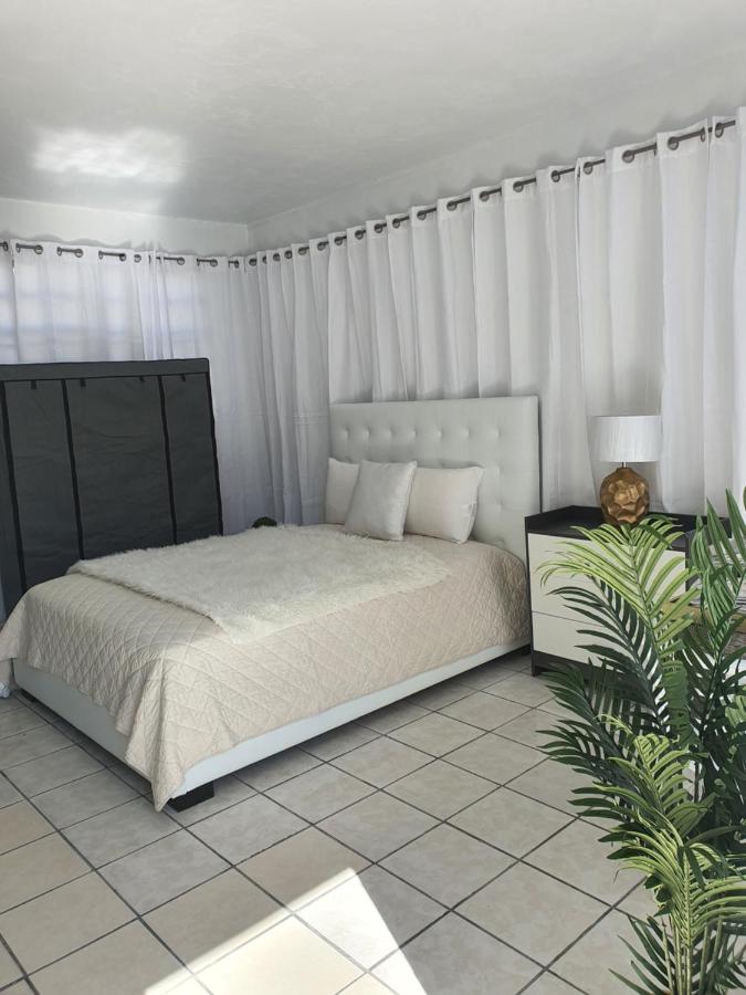 B&B San Juan - OCEAN WHITE APARMENT beach - Bed and Breakfast San Juan