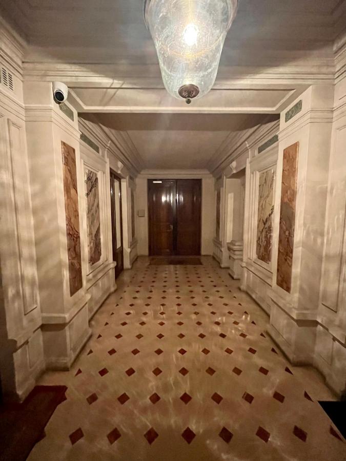 Dream Dwell Paris-Cozy historic appartement near Exelmans in 16th District Paris - B&B
