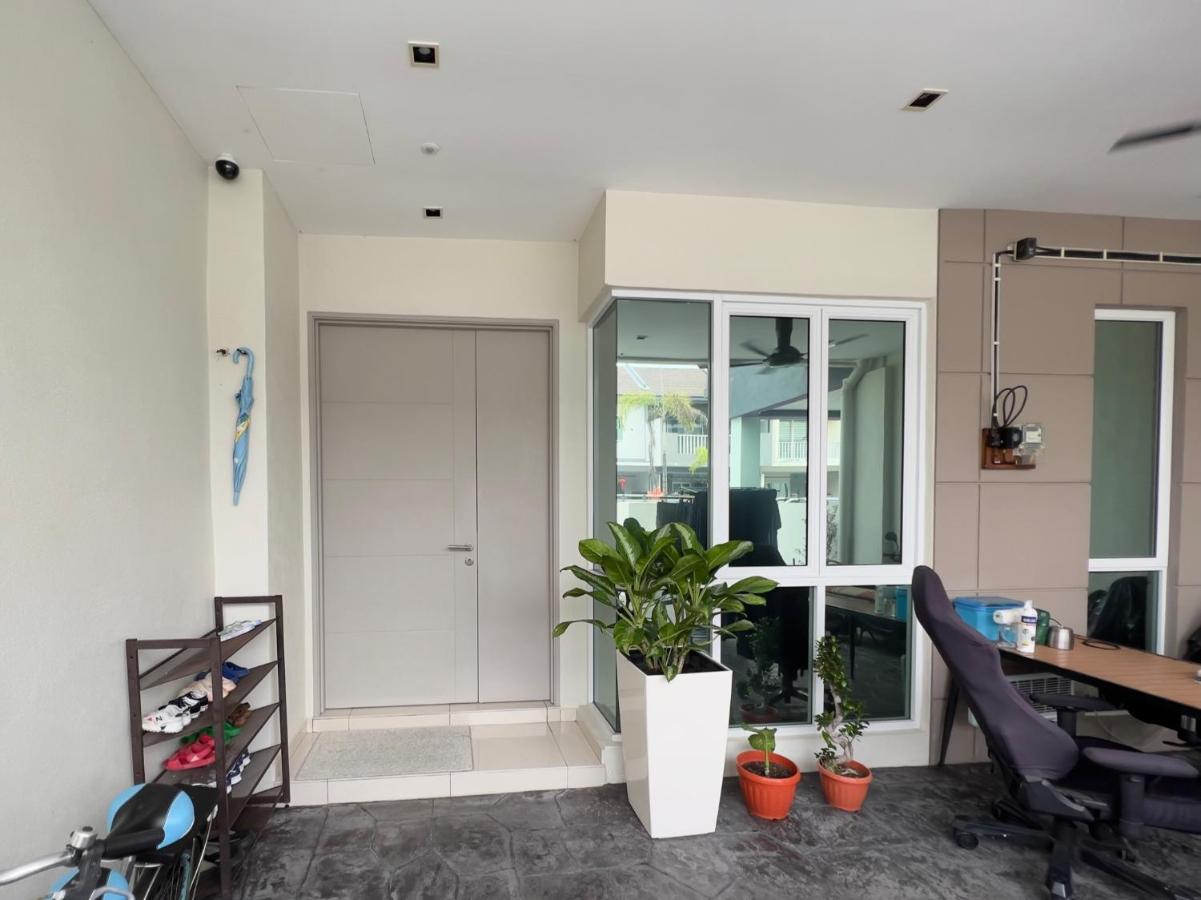 Jenjarom Cozy House FREE PARKING - B&B