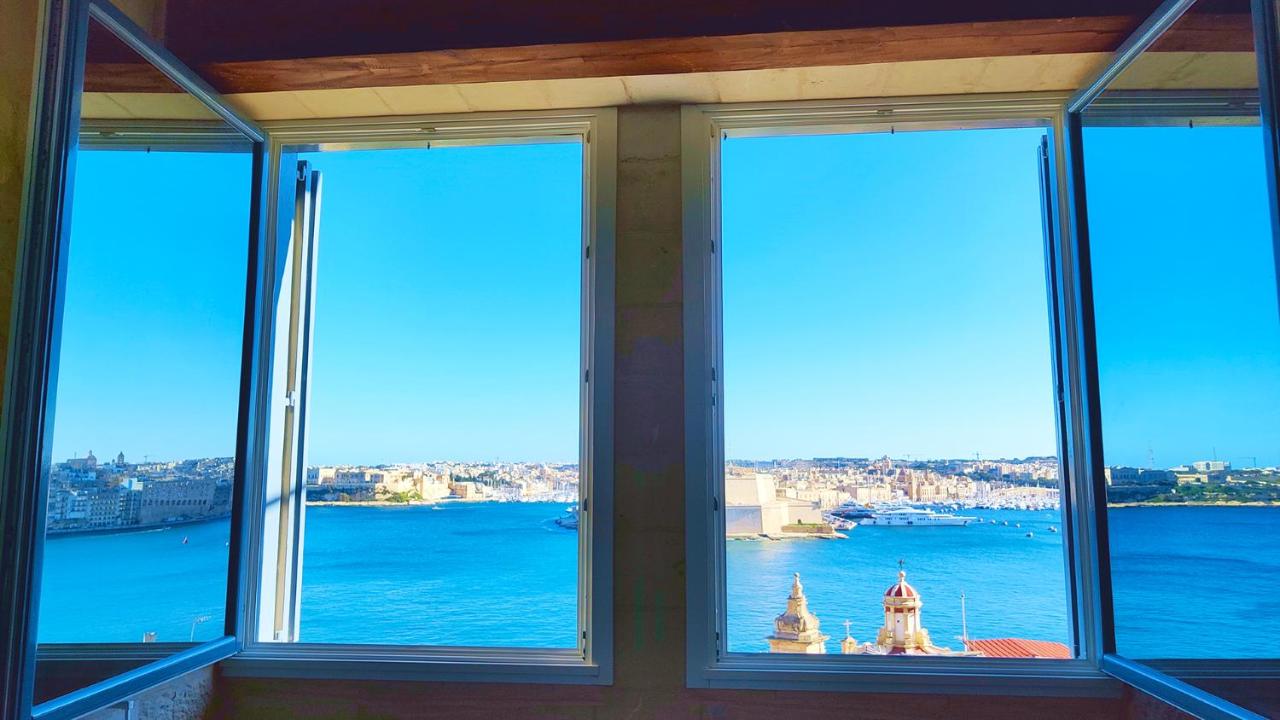 B&B La Valette - Port 531 Savynomad Harbour Residences Valletta wow Views - Bed and Breakfast La Valette