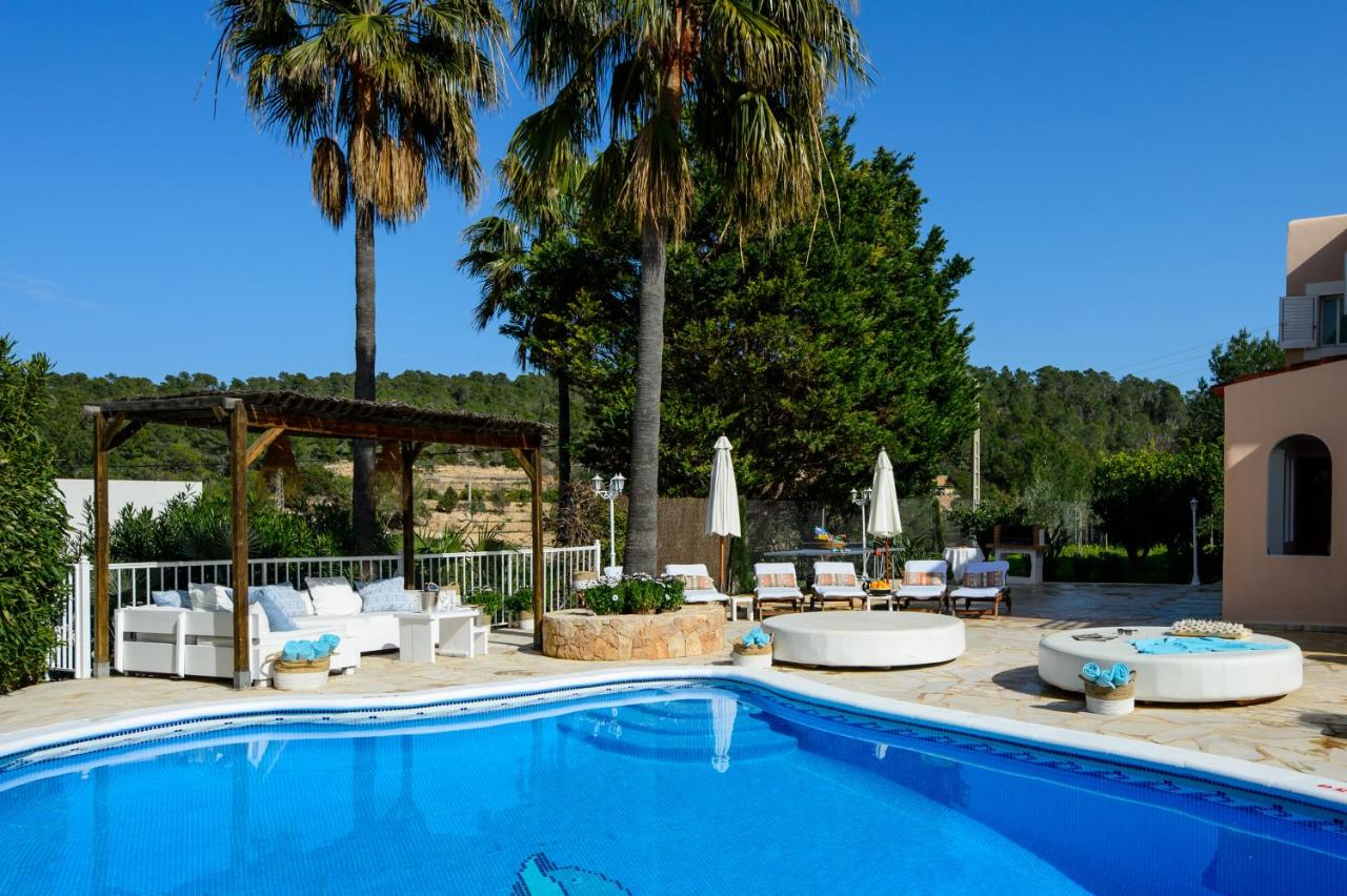 B&B Cala de Portinatx - Villa Cas Puig - Beach of Portinatx - Bed and Breakfast Cala de Portinatx