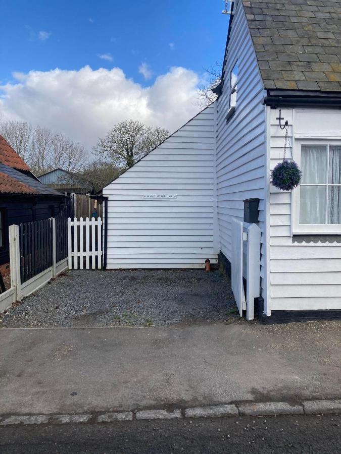 Lime Tree Cottage - B&B