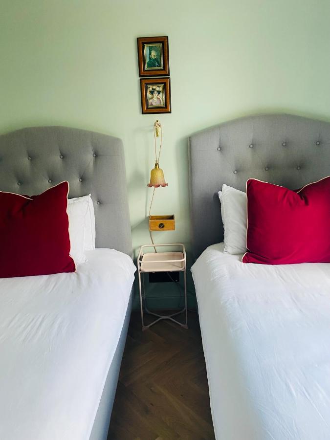 Twin Room with Shared Bathroom