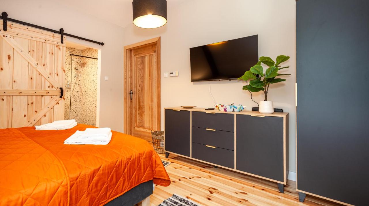 Double or Twin Room with Private Bathroom