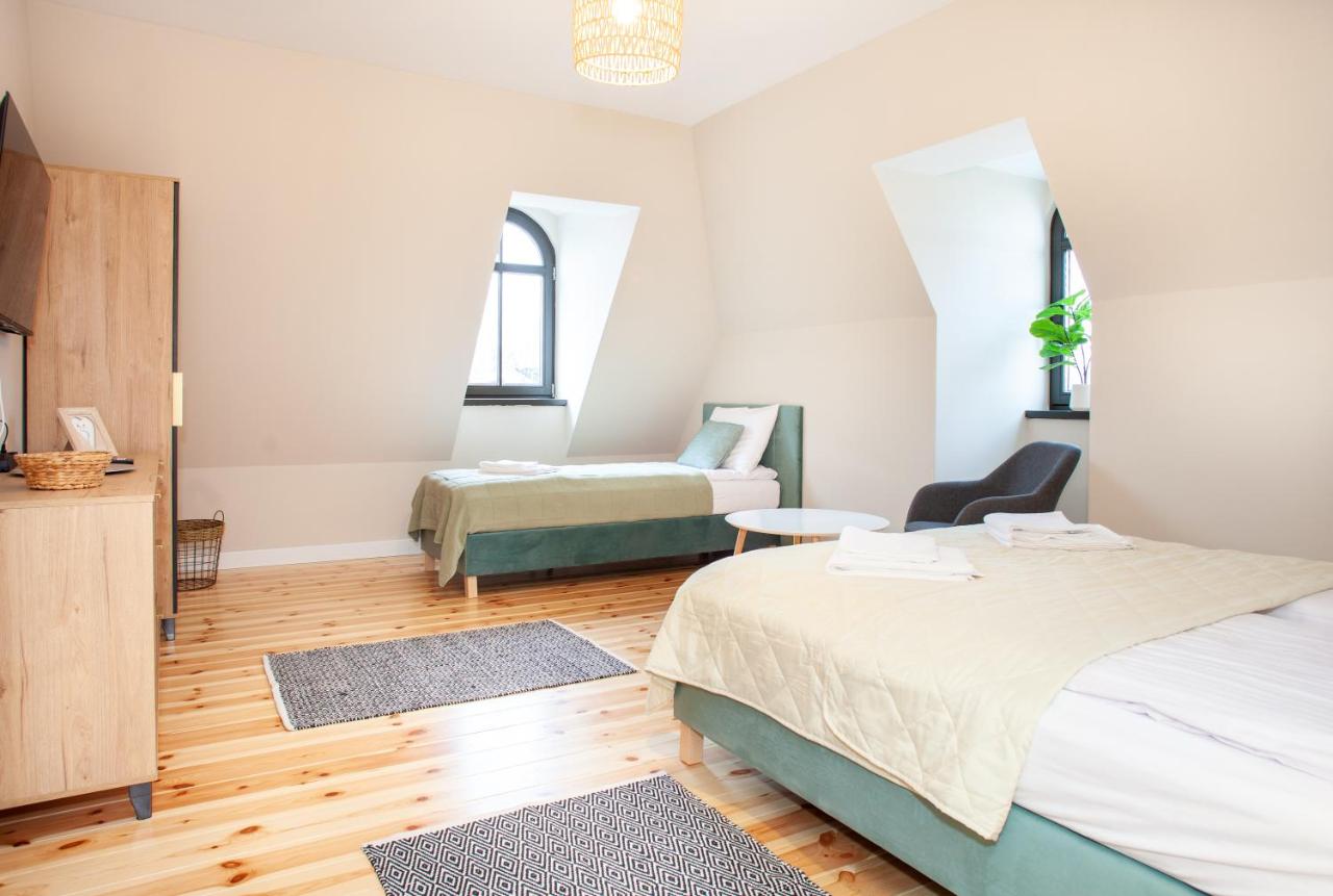 Chambre Triple avec Salle de Bains Privative
