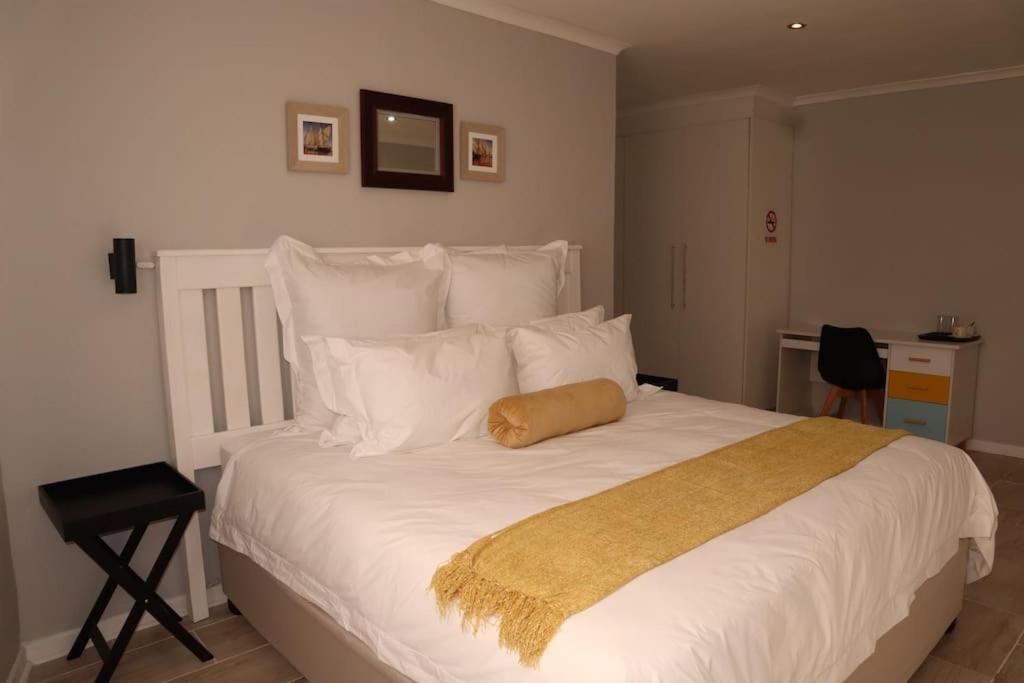 B&B East London - Winter Hill Home - Familia - Bed and Breakfast East London