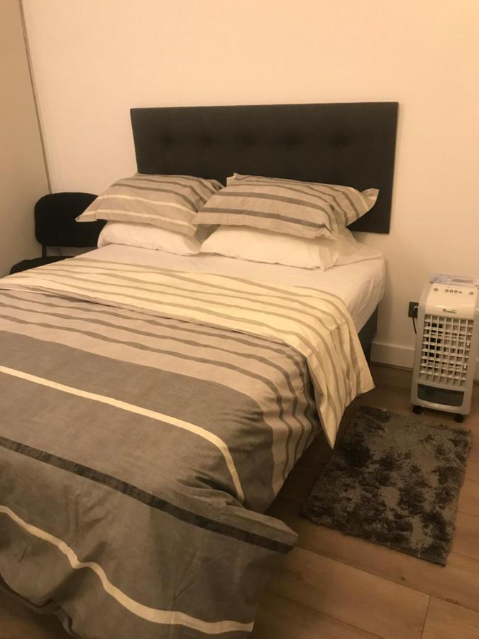 4 ,Costado Clinica las Condes,3 Personas - B&B Santiago del Cile