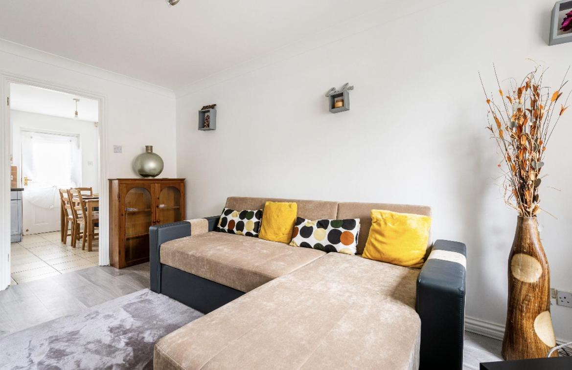 B&B Thamesmead - Beautiful Comfortable House - Bed and Breakfast Thamesmead