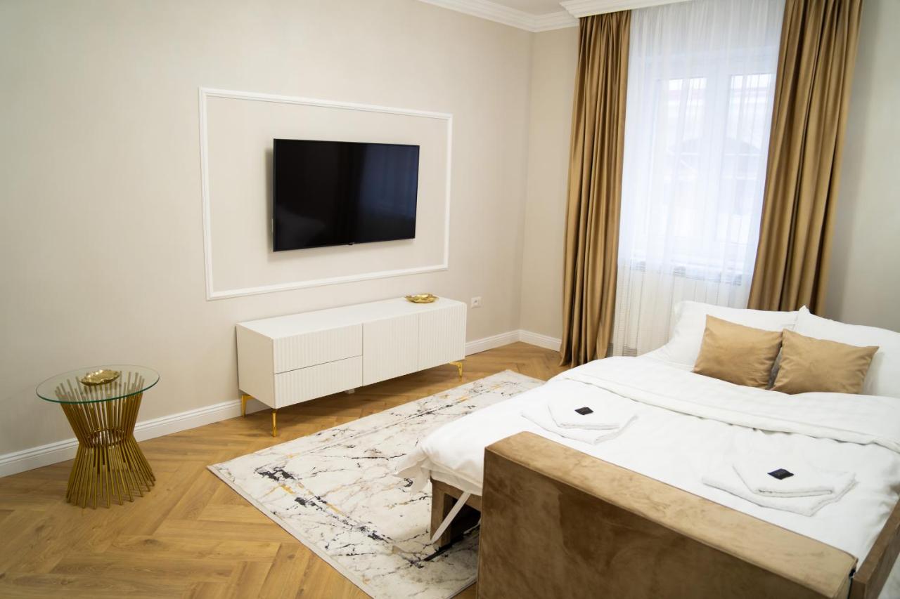 B&B Suceava - Central Parc Golden Apartament 1 - Bed and Breakfast Suceava