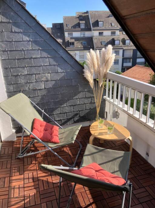T2 Super Cosy à la cîme des pins proche av de Gaulle place de parking et wifi - Bed and Breakfast La Baule-Escoublac