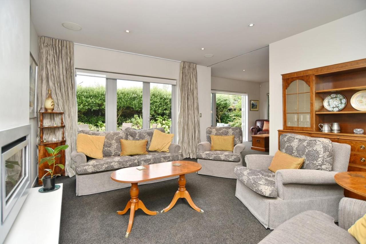 Jeffreys Road - Christchurch Holiday Homes - B&B Christchurch