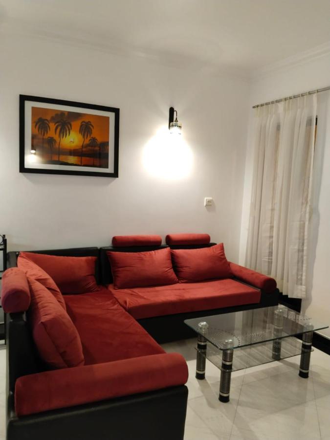 Riviera palms phase 1, luxury apartment ,with swimming pool view Arpora - near baga beach flat no 123 - Chambres d'hôtes Goa Velha