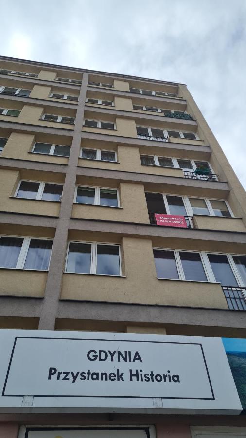 Gdynia Główna Apartament - B&B