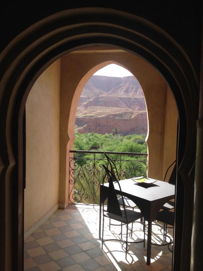 Double or Twin Room with Terrace