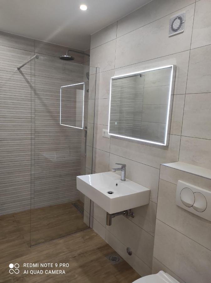 Appartamento con 2 Camere da Letto