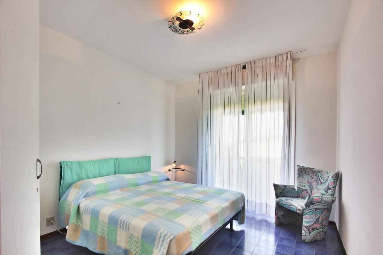 Apartment mit Poolblick