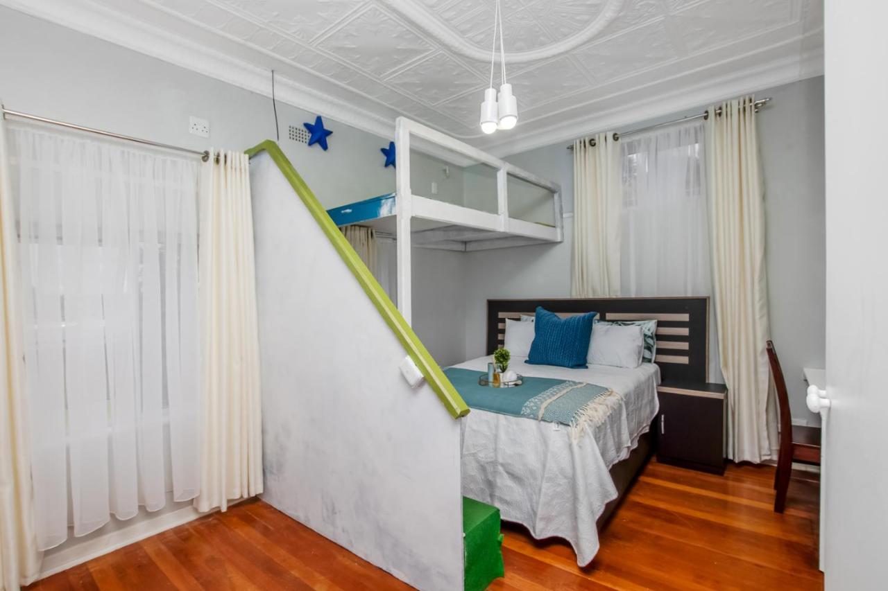 Paradise Guest House - B&B Roodepoort