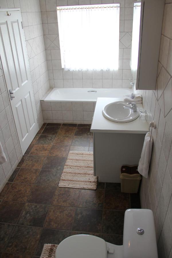 Kamer met Kingsize Bed en Balkon