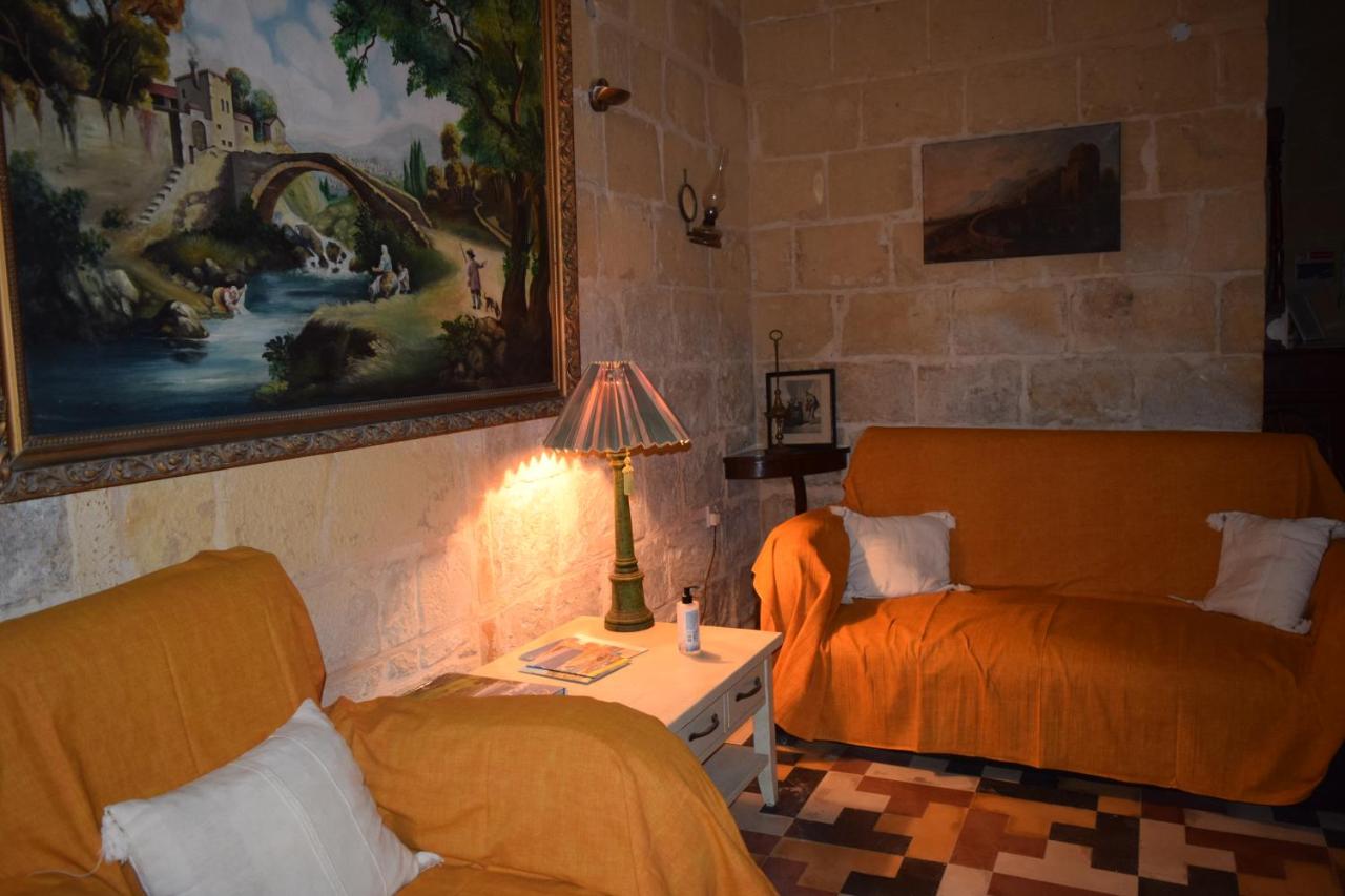 Maria Townhouse Heart of Victoria B&B - Ferienwohnung Victoria