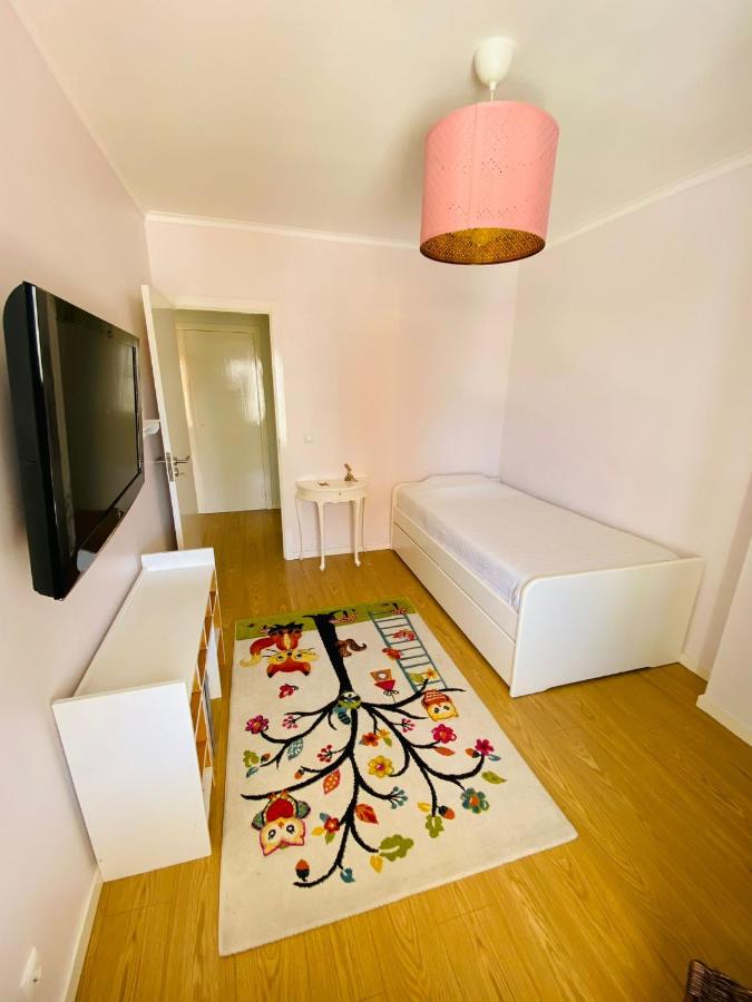 Single Room with Shared Bathroom