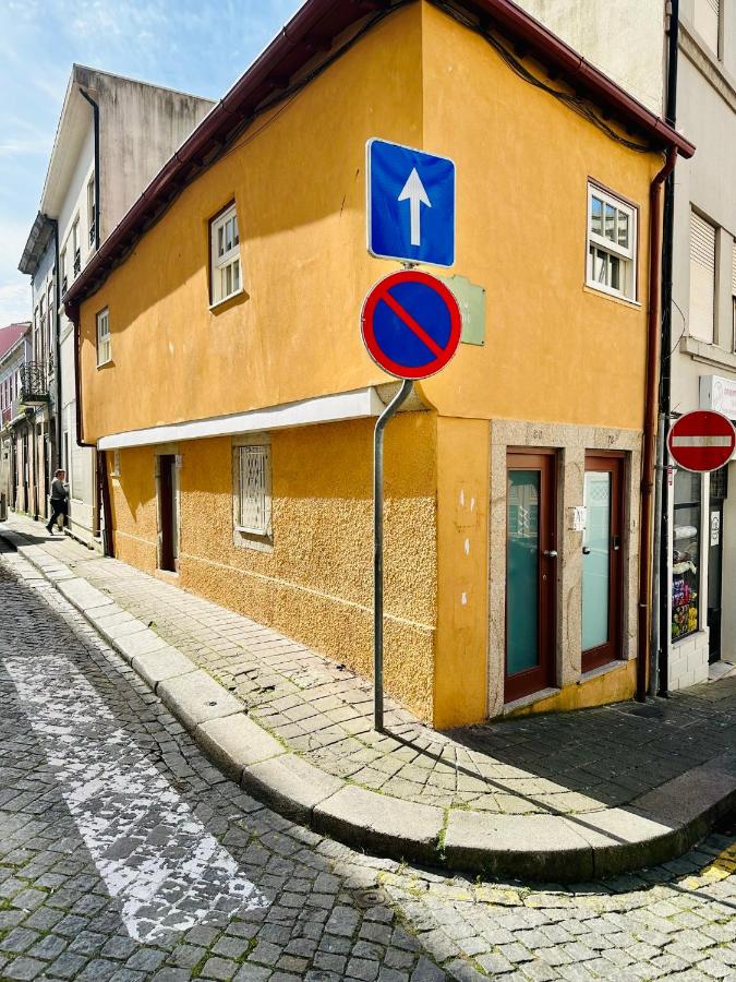 CHARM APARTMENTS PORTO - Centro Batalha 2 - B&B Oporto