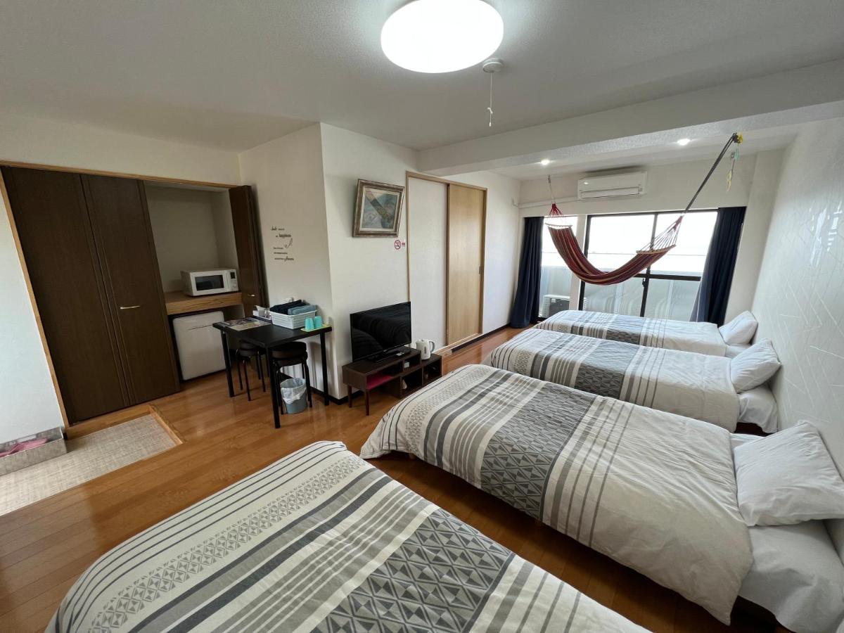 Chambre Quadruple avec Douche