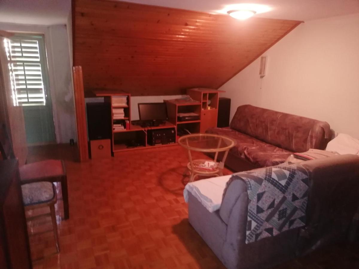 Family Studio