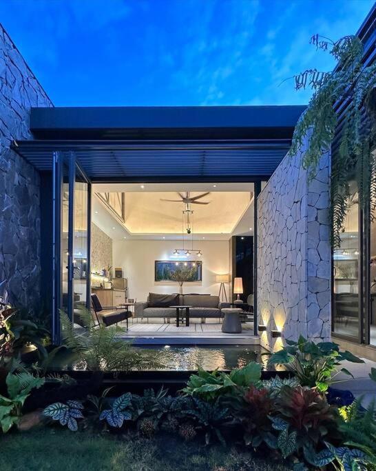 K House Phan Thiet by Blue Fingers - B&B Ấp Bình Hưng