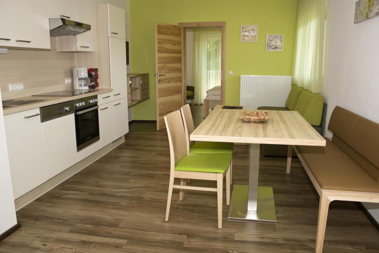 Apartment mit 2 Schlafzimmern und Balkon oder Terrasse