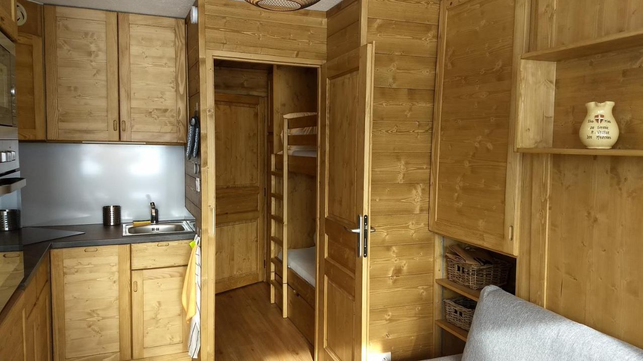 Woody Studio Les Menuires - Chambres d’hôtes