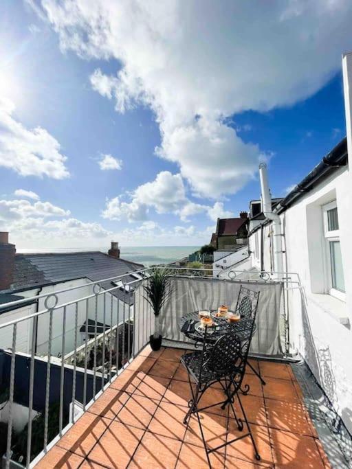 B&B Ventnor - *Stunning* The Botanist Rest Ventnor IOW - Bed and Breakfast Ventnor