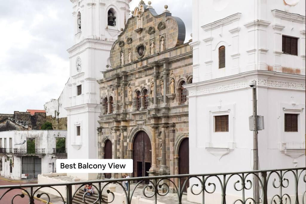 B&B Panama City - Amazing Loft with the Best view of Casco viejo! - Bed and Breakfast Panama City