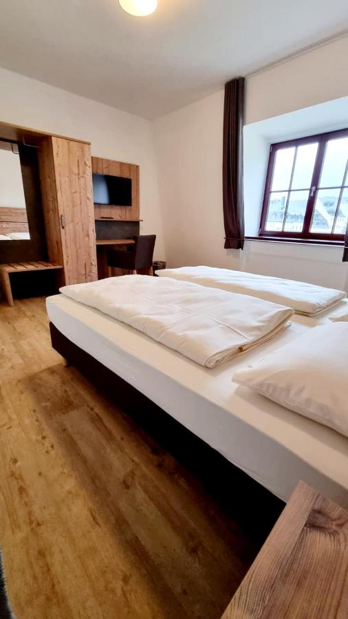 Chambre Double avec Salle de Bains Privative