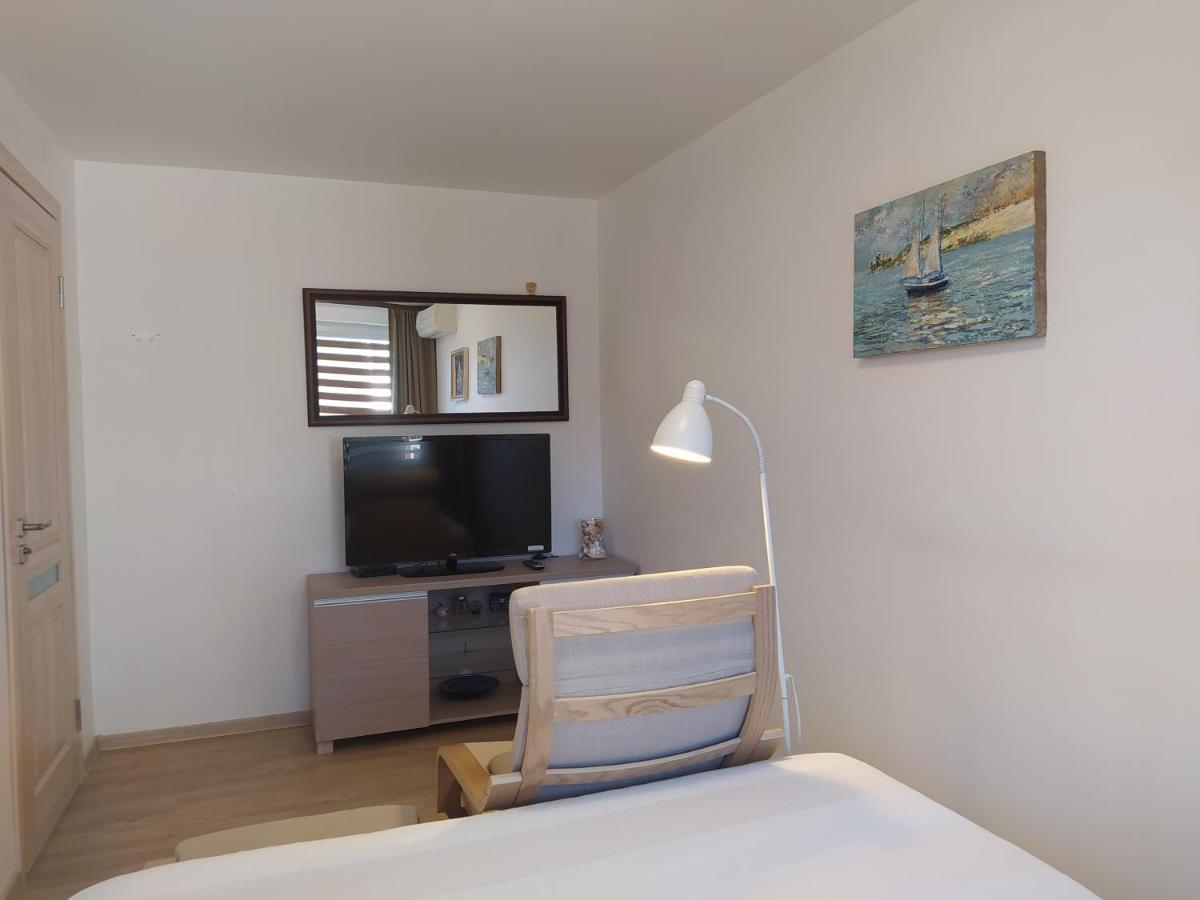 Appartamento con 2 Camere da Letto