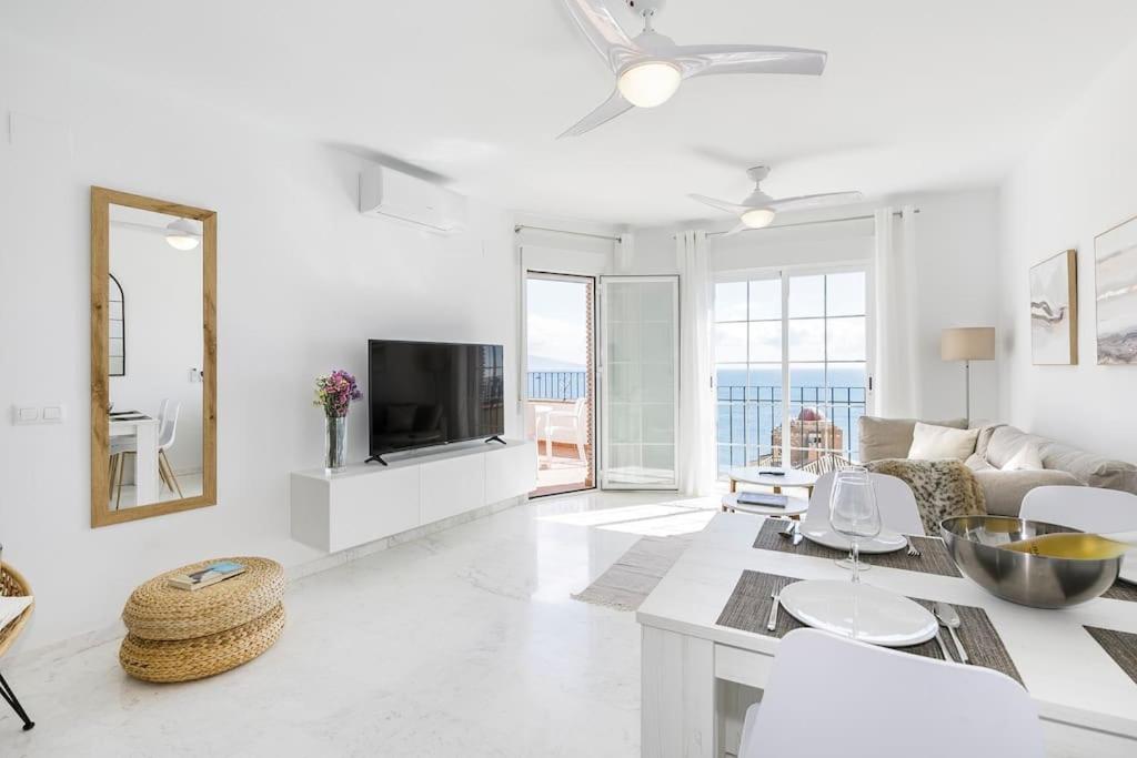 Mirador de la Marina - Bed and Breakfast La Herradura